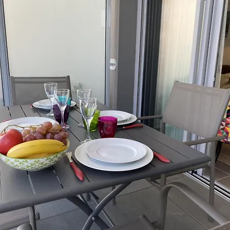 Appartement Royan, 2 Pièces, 4 Personnes - Fr-1-539-13