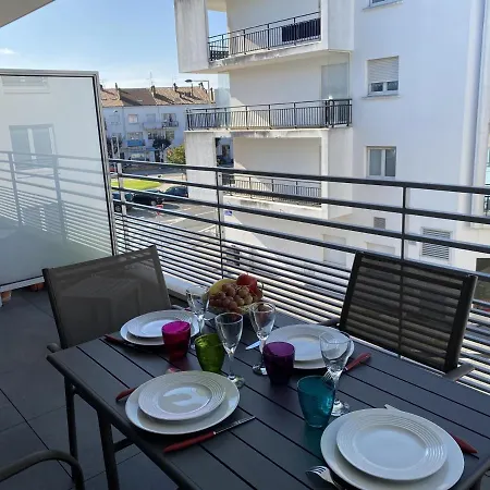 3* A - Moderne Avec Terrasse Et Parking, Proche Plage Et Commerces - Fr-1-539-13 Apartment