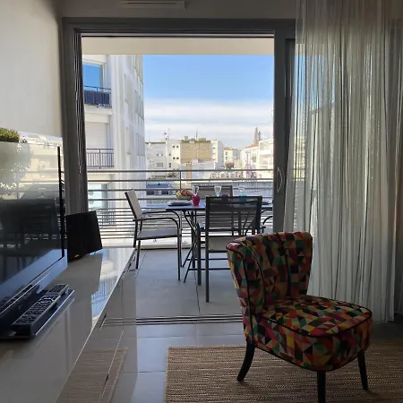 Apartment 3* A - Moderne Avec Terrasse Et Parking, Proche Plage Et Commerces - Fr-1-539-13 Royan